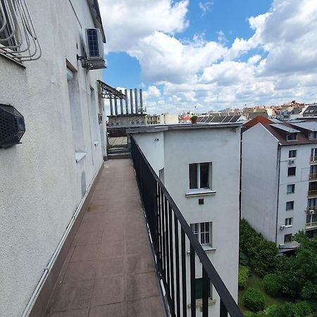 Master Apartment With Air Condition And Separated Rooftop Terrace Budapest Exterior photo